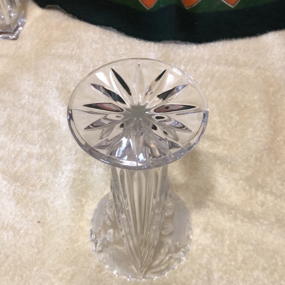 Footed Crystal Vase - Rose Stem & Flower Design 8”x4.25” - Picture 6 of 6